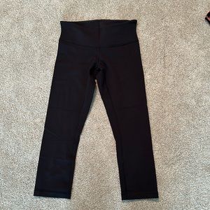 Size 6 Lululemon crops